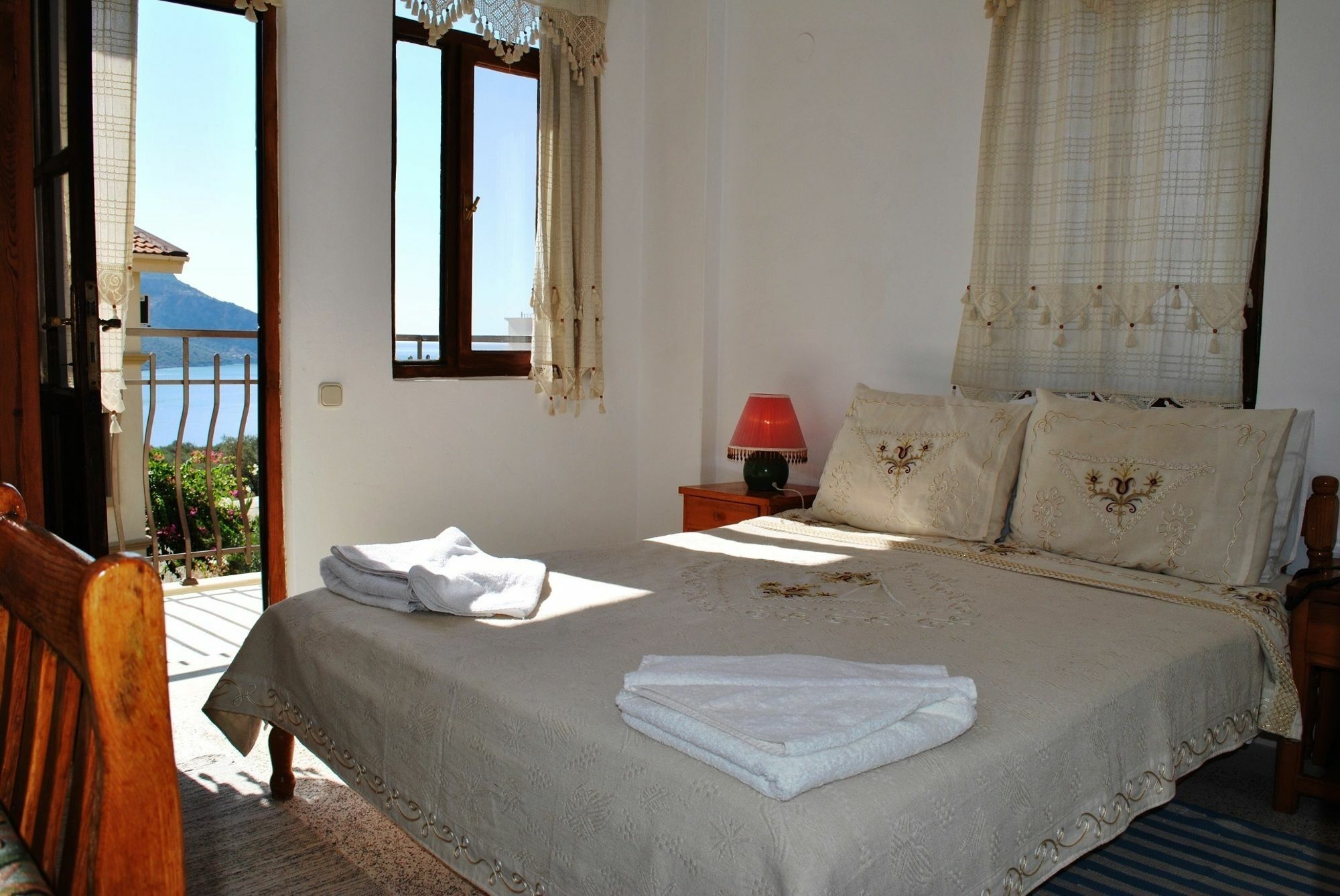 Hotel Dionysia Kalkan Buitenkant foto